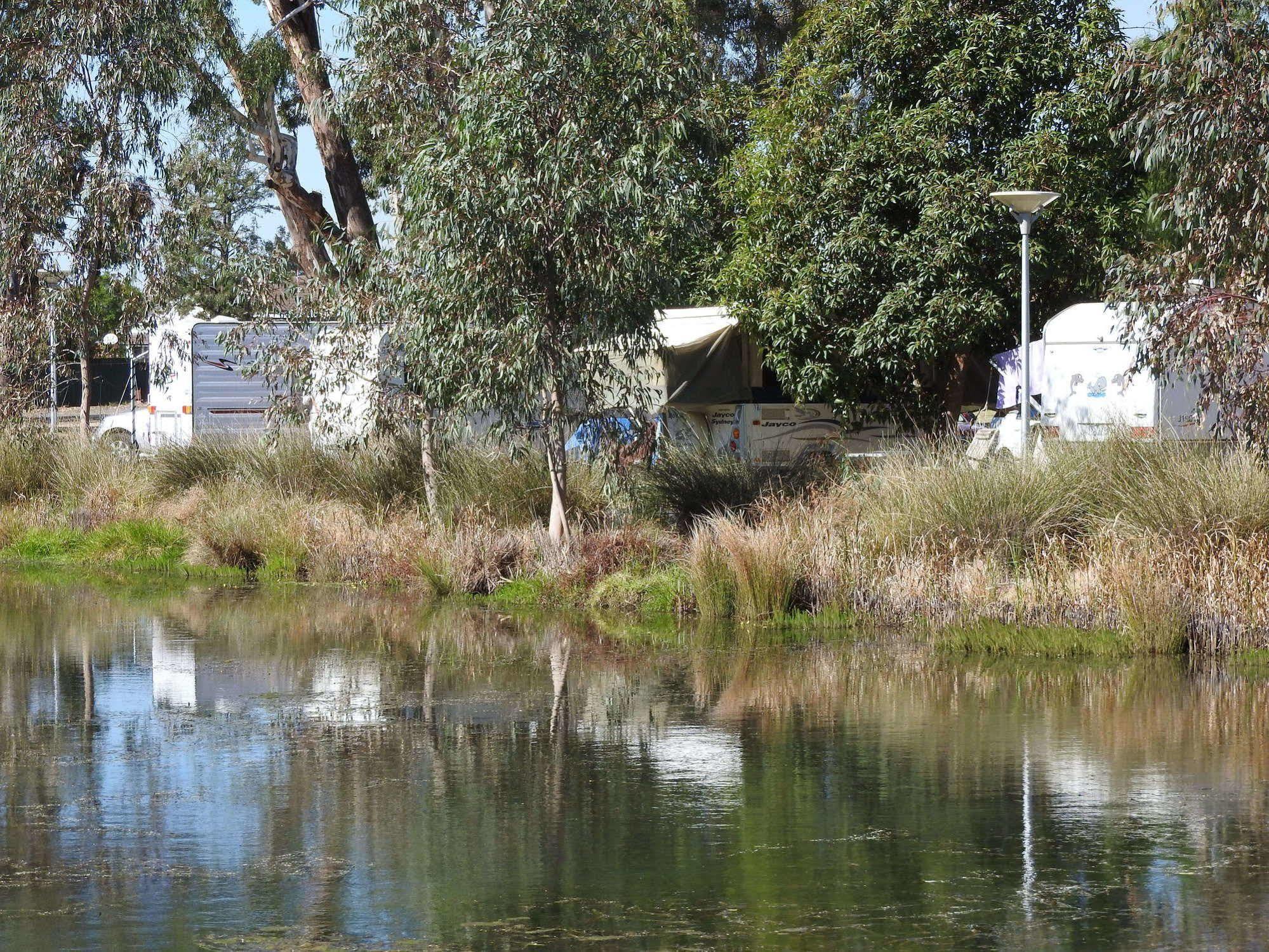 Victoria Lake Holiday Park شيبارتون المظهر الخارجي الصورة
